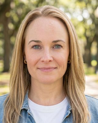 Photo of Lori Hinnant, Licensed Clinical Mental Health Counselor, MC, LCMHC, NCC