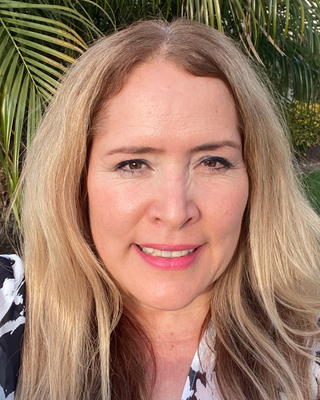 Photo of Cinthia Chavez, Marriage & Family Therapist, LMFT