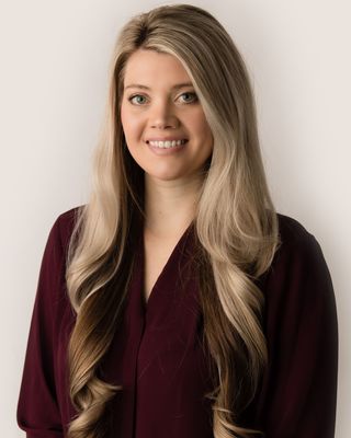 Photo of Courtney Walraven - Flatland Counseling Consulting, Clinical Social Work/Therapist