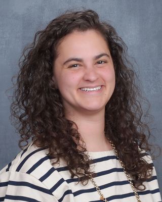 Photo of Vivian Hodges - Vivian Hodges, Clinical Social Work/Therapist, MSSA, LICSW-S