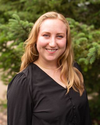 Photo of Kirsten Gunnarson, Pre-Licensed Professional, MSW, CAPSW