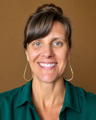Photo of Kristen Jackson Banister, Licensed Professional Counselor, MA, LPC, SEP