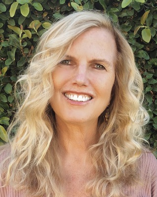 Photo of Carolyn Scordino, Marriage & Family Therapist in Santa Clarita, CA