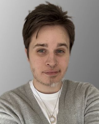 Photo of Dominic Hamilton-Leathart, Counsellor, MA, MBACP