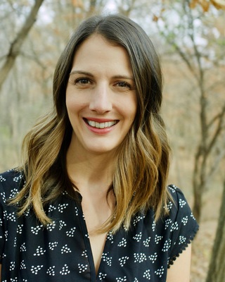 Photo of Elisabeth Emmerich, Counselor in Edina, MN