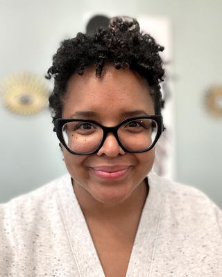 Photo of Jasmine Reed, Clinical Social Work/Therapist, MSW, LSW