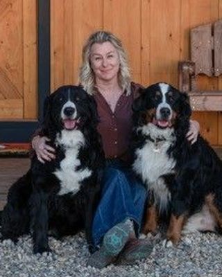 Photo of Charis Nepinak - Choosing Change Counselling Services, Counsellor, BA, MACP, CCC