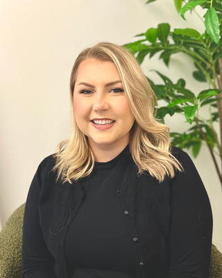 Photo of Liz Wegner, Clinical Social Work/Therapist, LLMSW