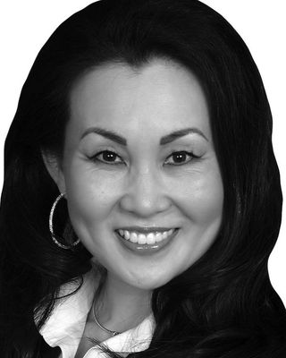 Photo of Lisa Chan, Physician Assistant, PA-C