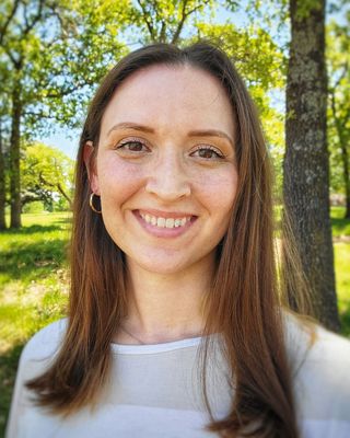 Photo of Laurynn Littlefield, Clinical Social Work/Therapist, LCSW