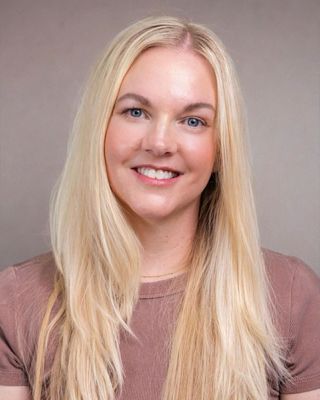 Photo of Janessa Fronce, Pre-Licensed Professional, Intern