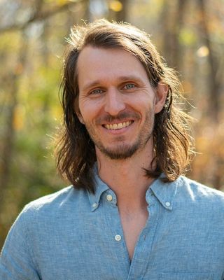 Photo of Elliott Jernigan, Clinical Social Work/Therapist, MSW, LCSWA