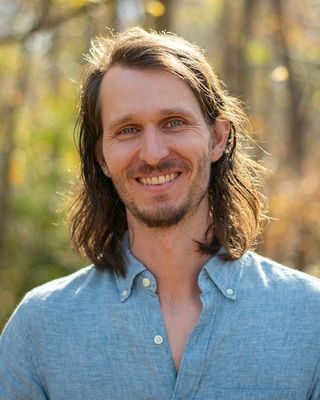 Photo of Elliott Jernigan, Clinical Social Work/Therapist, MSW, LCSWA