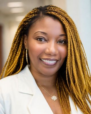 Photo of Schicara Irvin, Psychiatric Nurse Practitioner, PMHNP