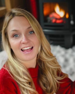 Photo of Kirsten May Keach, Marriage & Family Therapist, MA, LMFT
