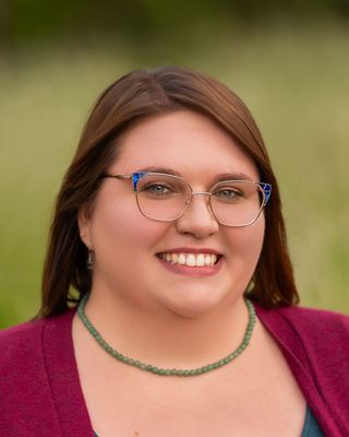 Photo of Ashlie Newbill, Licensed Professional Counselor, MS, LPC, CSTS