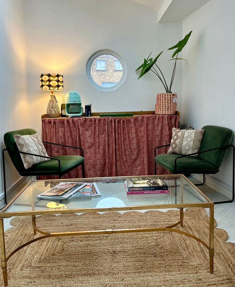 Welcome to my therapy space in SE20