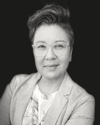 Photo of Emiko Kenderes, Marriage & Family Therapist, LMFT
