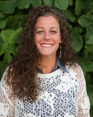 Photo of Brianne Crane, LPC Intern in Alphabet District, Portland, OR