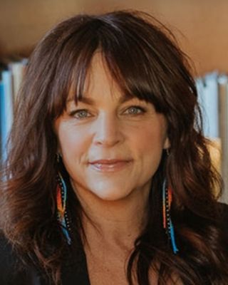 Photo of Cindy J. Lang, RSW, Coach