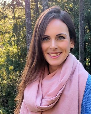 Photo of Elizabeth Michelle, Counsellor, MA, BSc, RCC, CCC