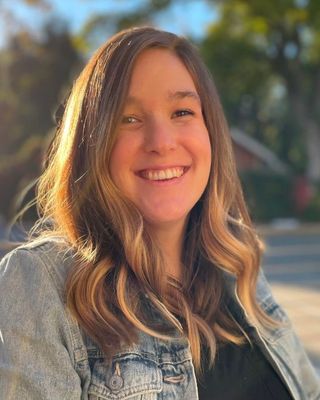 Photo of Tami Hodges, Pre-Licensed Professional