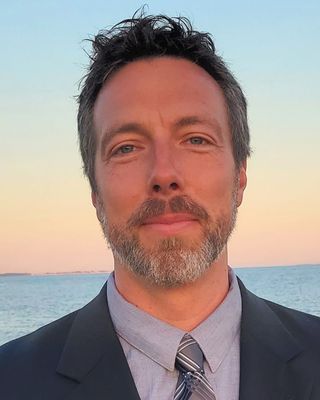 Photo of Nick Cross, Clinical Social Work/Therapist, LICSW