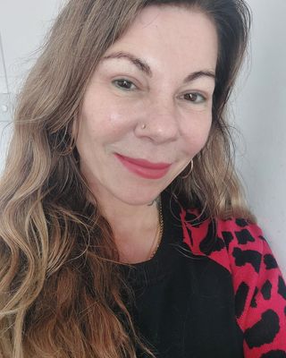 Photo of Vasviye Yusuf, Psychotherapist, MBACP