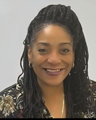 Photo of Shanise Shontel Kemp, MSW