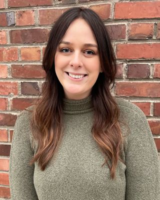 Photo of Annalise Hertler, LICSW, Clinical Social Work/Therapist