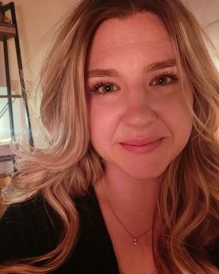 Photo of Shawna Henry, Licensed Professional Counselor Candidate, MA, LPCC, NCC