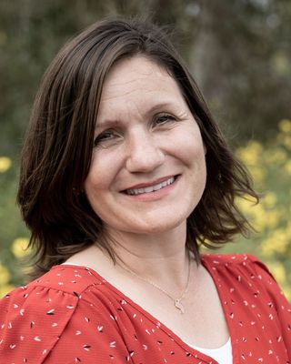 Photo of Julia Johnson, Clinical Social Work/Therapist, LCSW