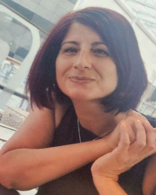 Photo of Leyla Calvert, Counsellor, MBACP