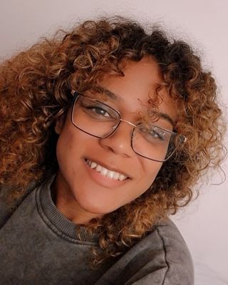 Photo of Cleo Irish Zorrilla, Counsellor, MBACP