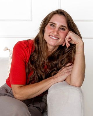 Photo of Kristen Pitzer, Licensed Professional Counselor, MA, LPC, PLLC