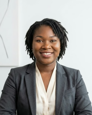 Photo of Christy Uzoeri, Psychiatric Nurse Practitioner, PMHNP