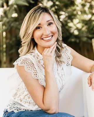 Photo of Jennifer Reed, Marriage & Family Therapist, MEd, LMFT