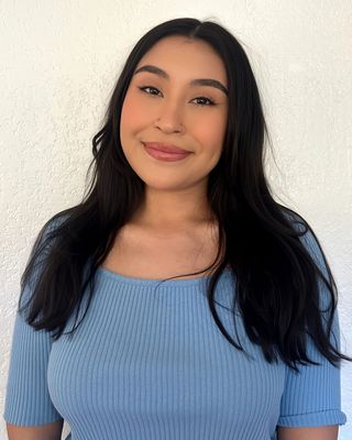 Photo of Vanessa Corona Campiz, Clinical Social Work/Therapist, MSW, LSWAIC