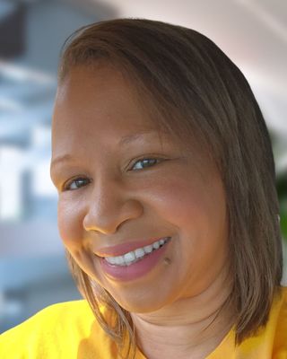 Photo of Aleshia Grant, Clinical Social Work/Therapist, MSW, CCTP, LICSW