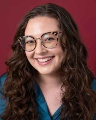 Photo of Laura Wynne, LMSW