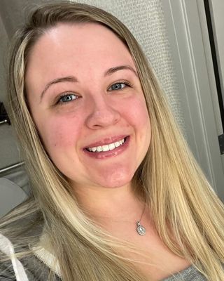 Photo of Lauren Fahrney, Psychiatric Nurse Practitioner, PMHNP
