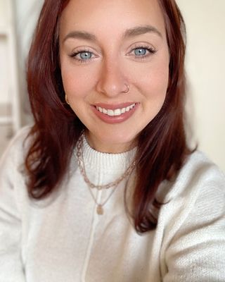 Photo of Sarah Grummett, Registered Psychotherapist, MA, RP