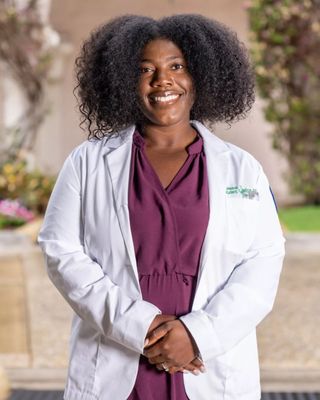 Photo of Shakeeva Nti, Marriage & Family Therapist, LMFT