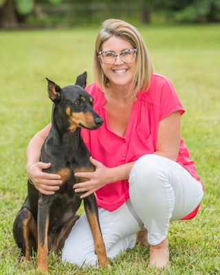 Photo of Dr. Kat Maslowe, PsyD, Psychologist