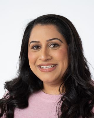 Photo of Jasmine Singh, Pre-Licensed Professional