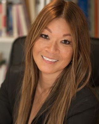 Photo of Dr. Gina Wong, Psychologist, Ph.D., R.Psyc, PMH-C