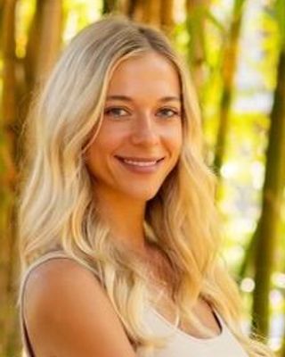 Photo of Patrycja Kucharska, Licensed Mental Health Counselor, LMHC, MS