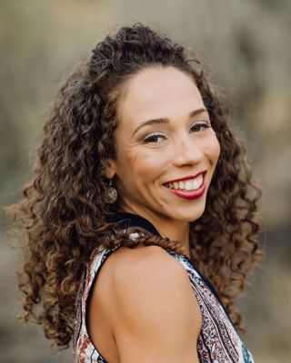 Photo of Alexa Tyler, Clinical Social Work/Therapist, MSW, RCSW, RPT, CPT