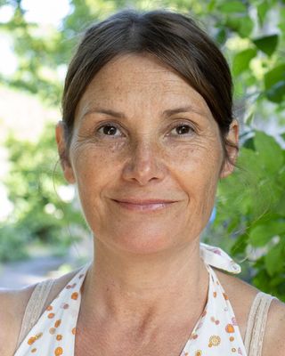 Photo of Louise Walker, Counsellor in Witney, England