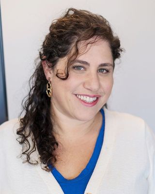 Photo of Yael Gun-Goggins, MSW, LICSW, Clinical Social Work/Therapist